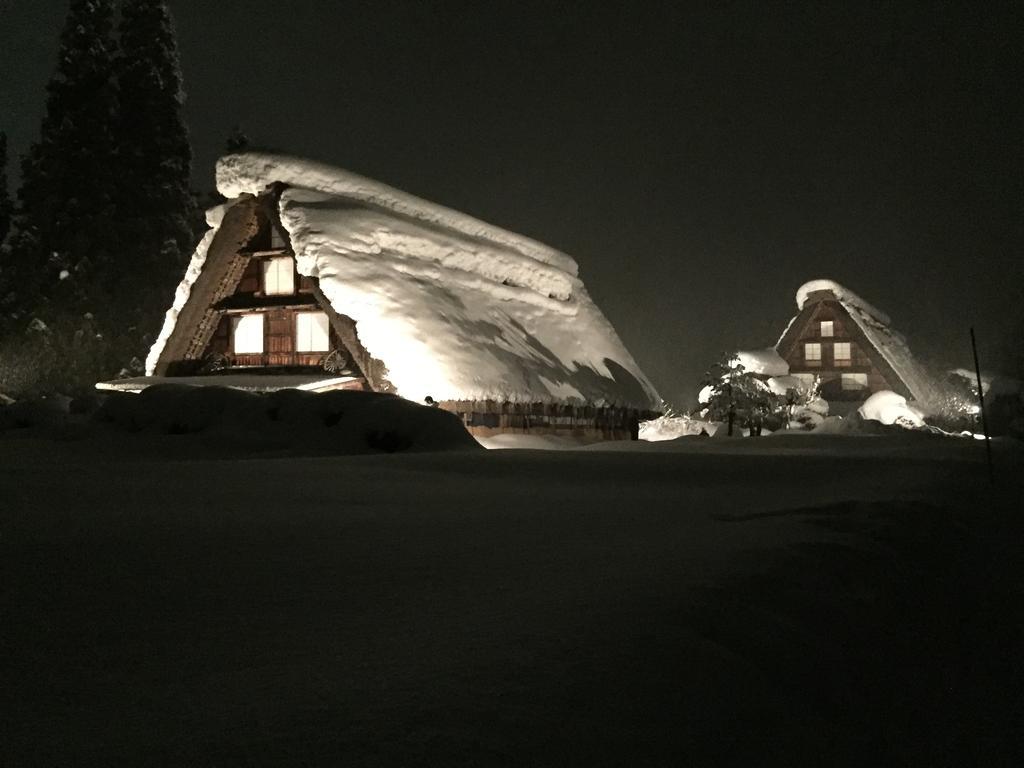 天然温泉白川郷の湯 Hotel Shirakawa  Exterior photo